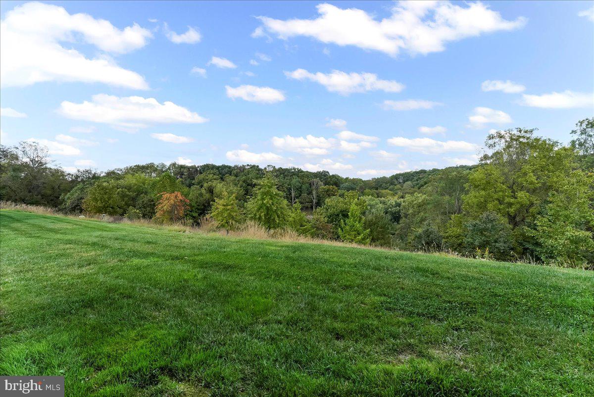 MEADOWVIEW - Residential