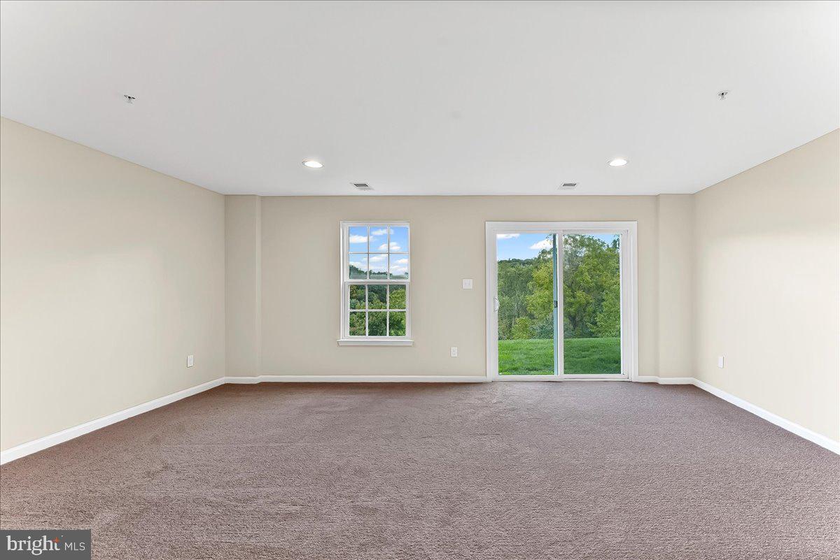 MEADOWVIEW - Residential