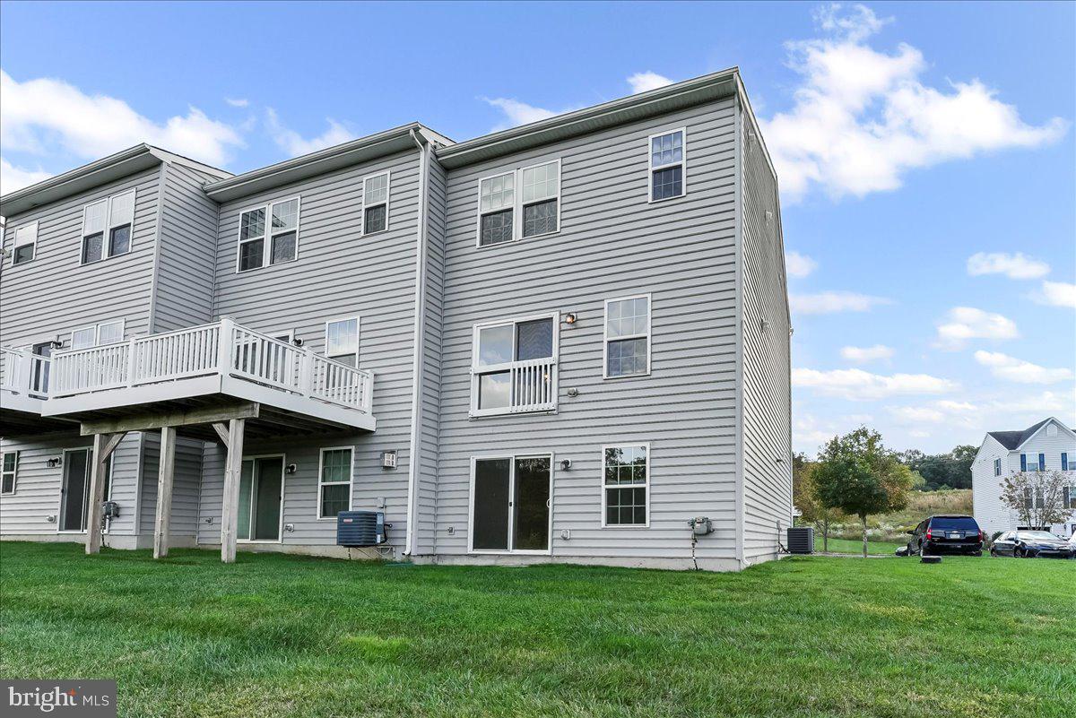 MEADOWVIEW - Residential