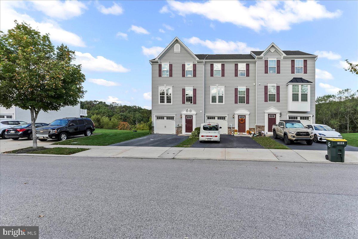 MEADOWVIEW - Residential