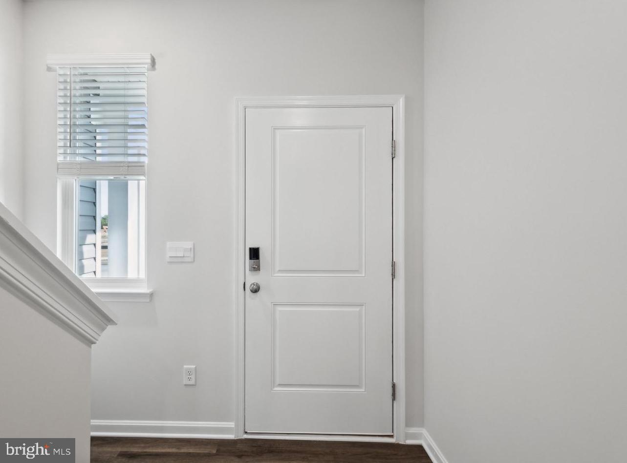 VALLEY VIEW - Residential Lease