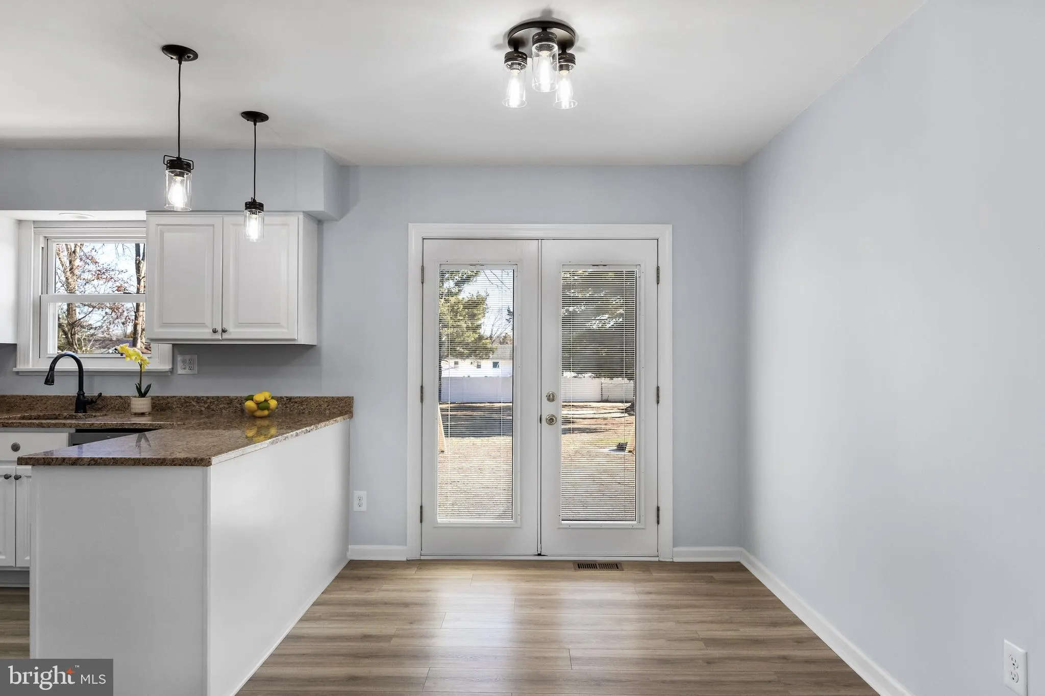 Sicklerville, New Jersey 08081, United States, 3 Bedrooms Bedrooms, ,1 BathroomBathrooms,Residential,Contingent,1735