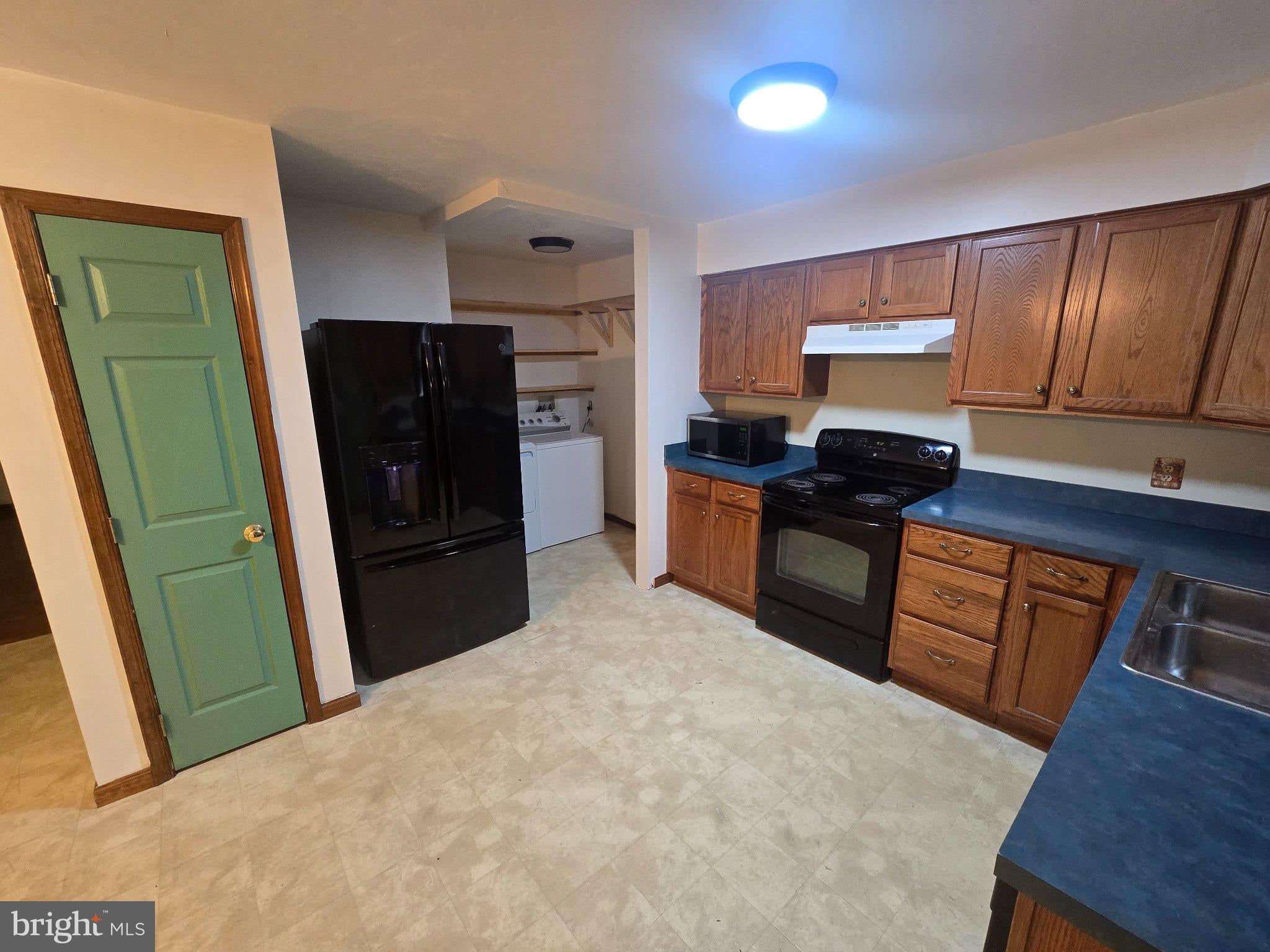 12 HOMESTEAD DRIVE
