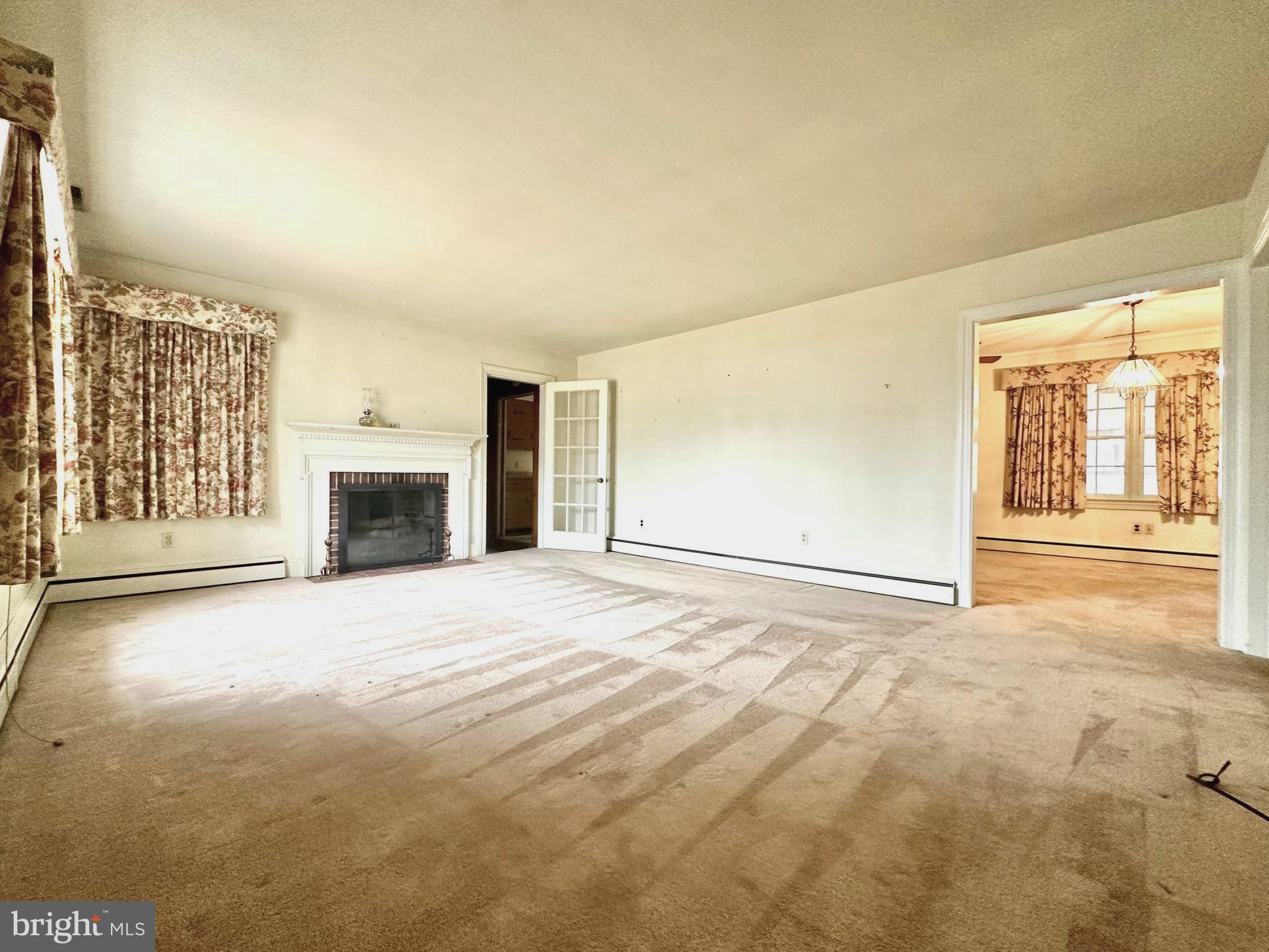 207 BLOOMINGDALE AVENUE