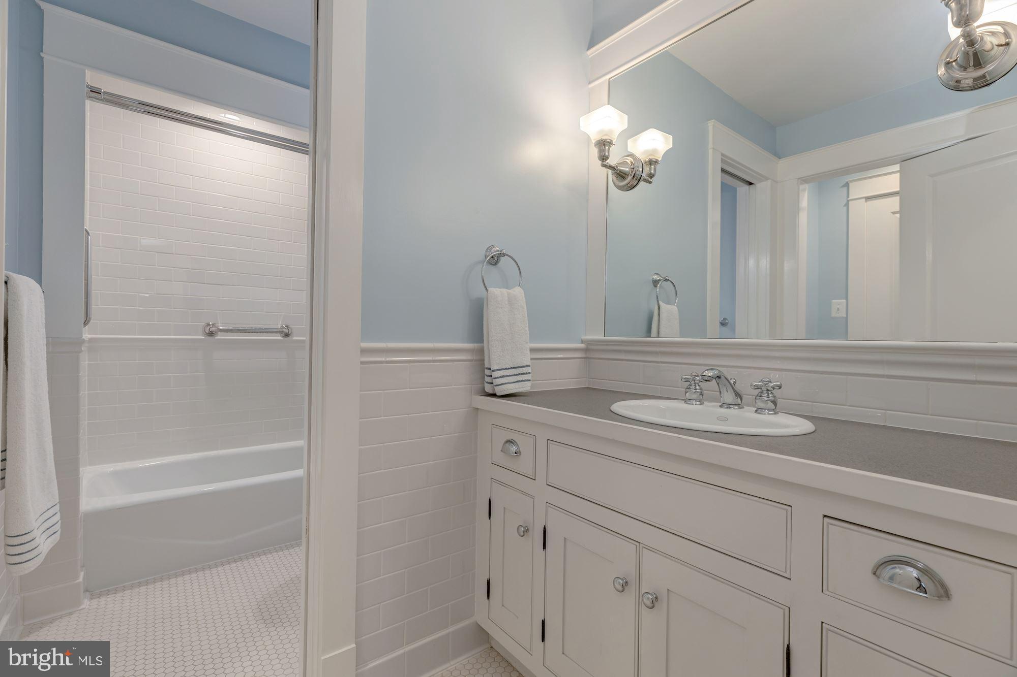 FRANKLIN PARK - Residential