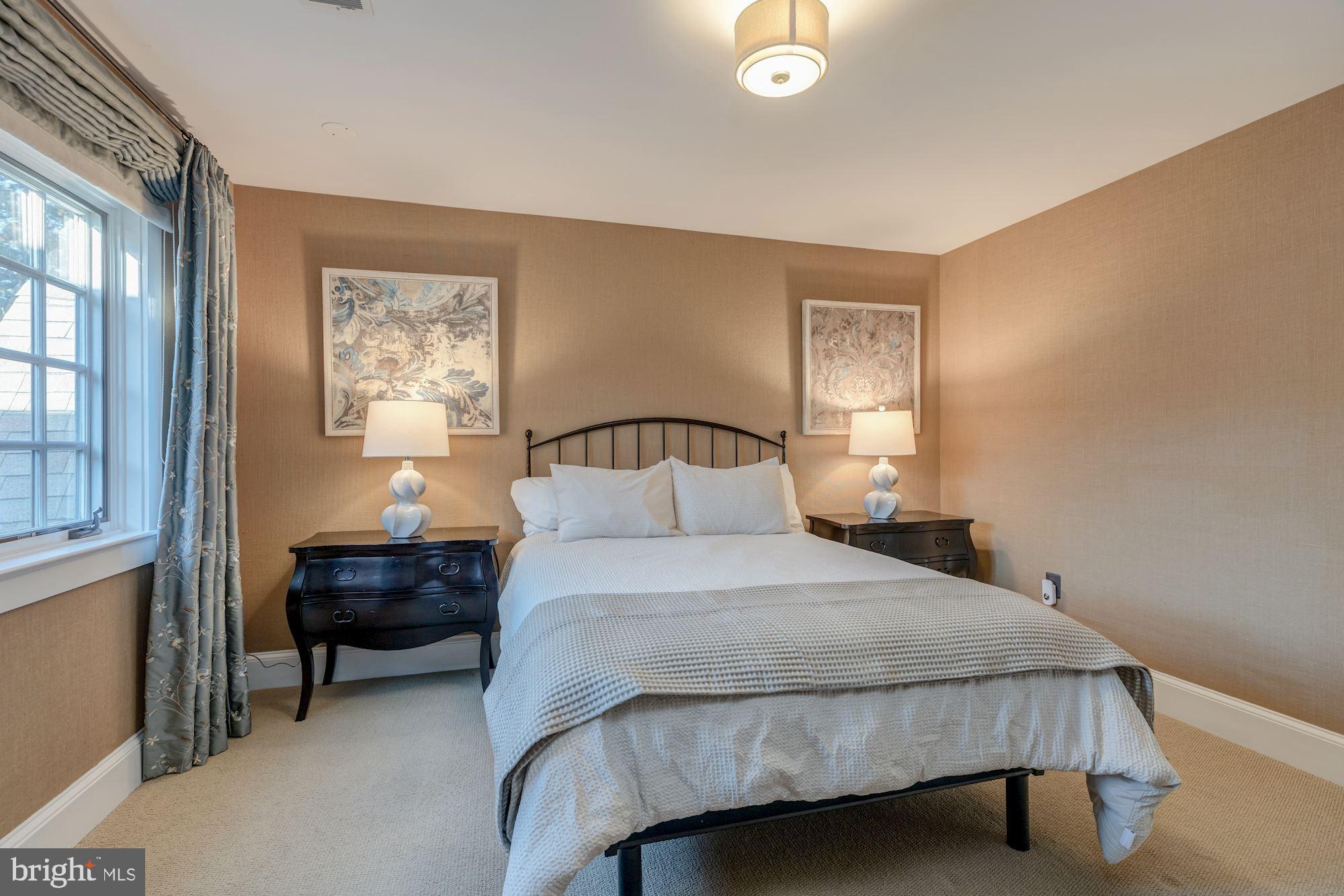 FRANKLIN PARK - Residential