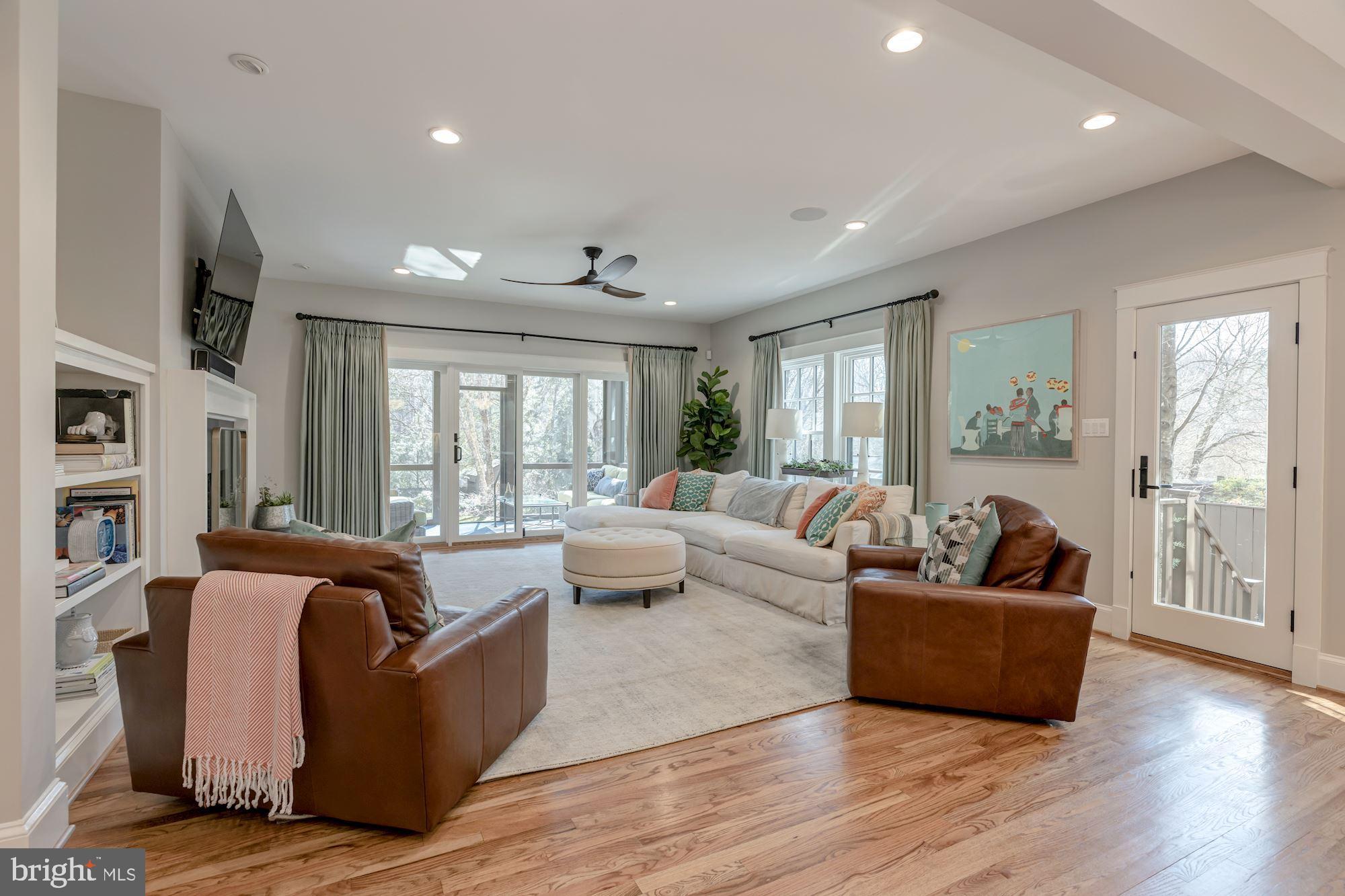 FRANKLIN PARK - Residential