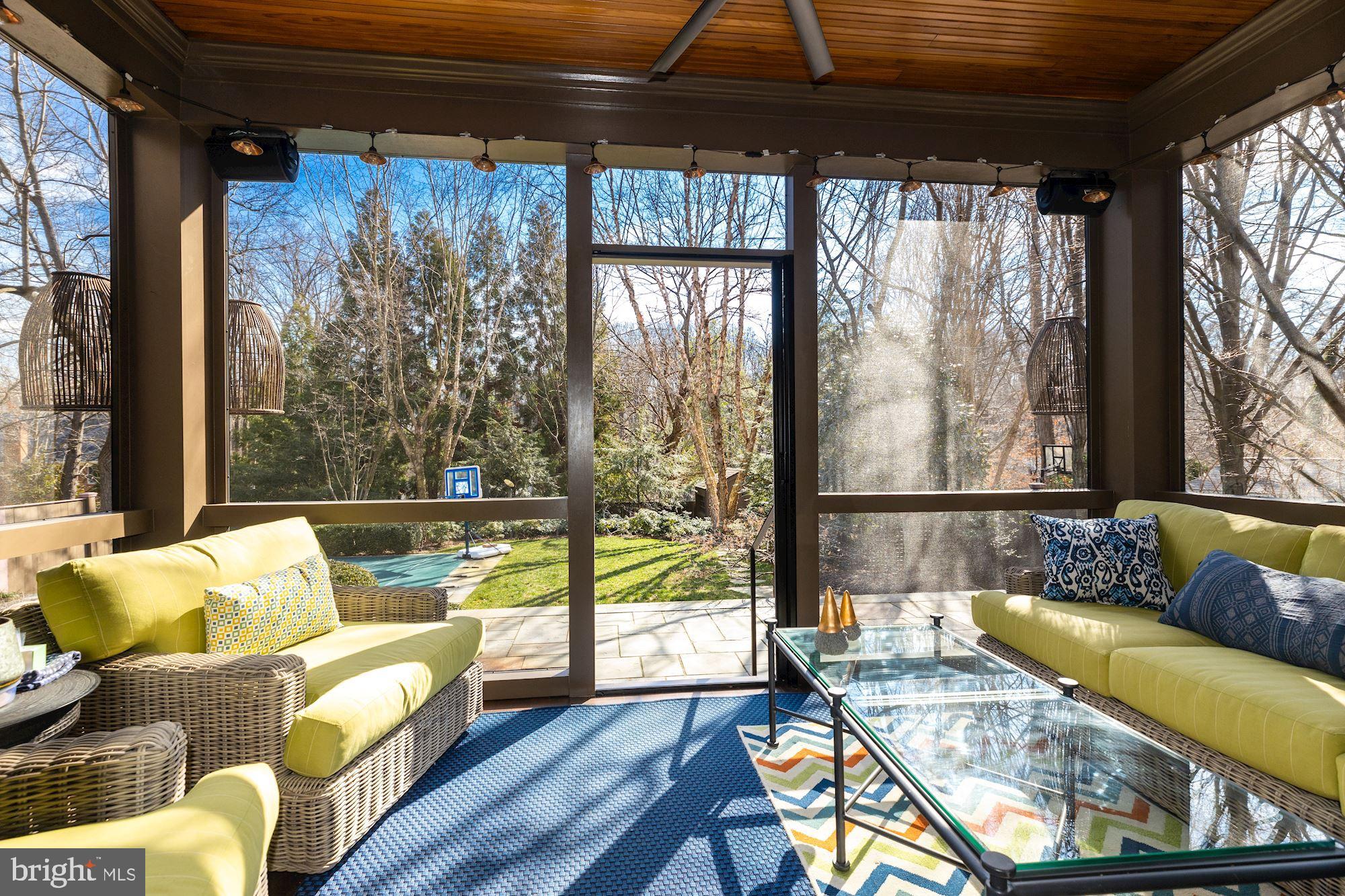 FRANKLIN PARK - Residential