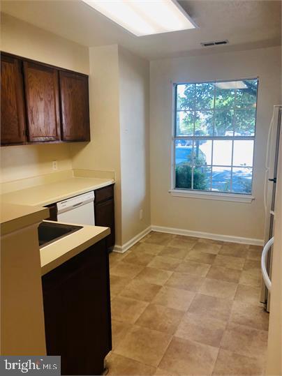 MALLARDS LANDING - Residential Lease