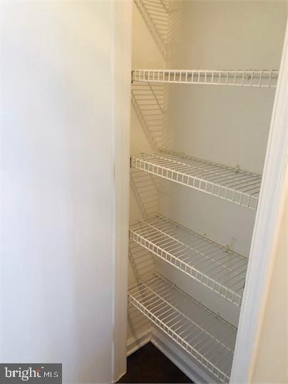 MALLARDS LANDING - Residential Lease