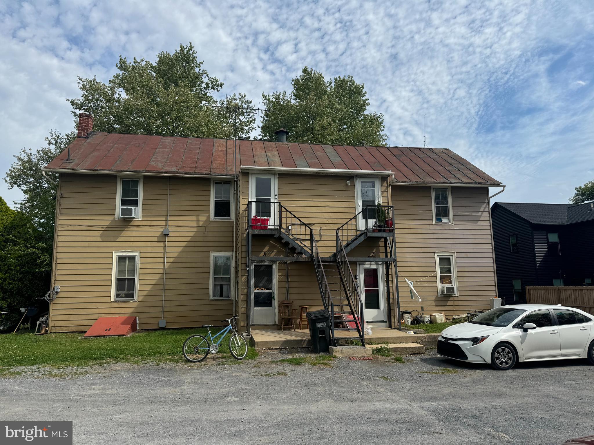 154-158 MAIN STREET W