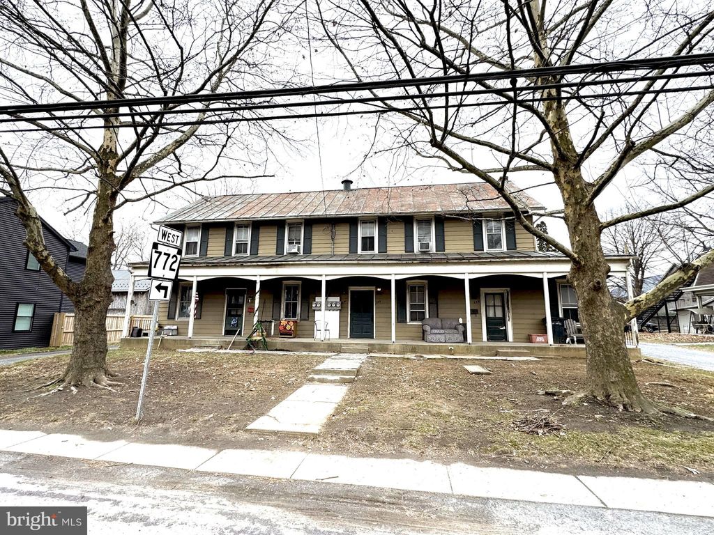 Photo of 154 Main Street W, LEOLA, PA 17540 (MLS # PALA2087744)