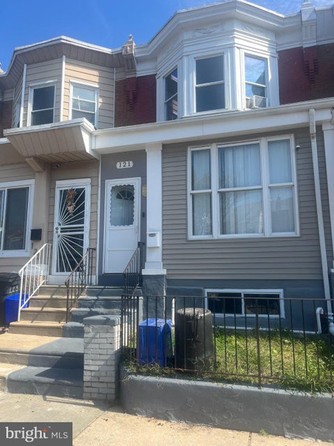 Townhouse For Sale - 121 N 55th Street<br/> Philadelphia County, PHILADELPHIA, PA 19139