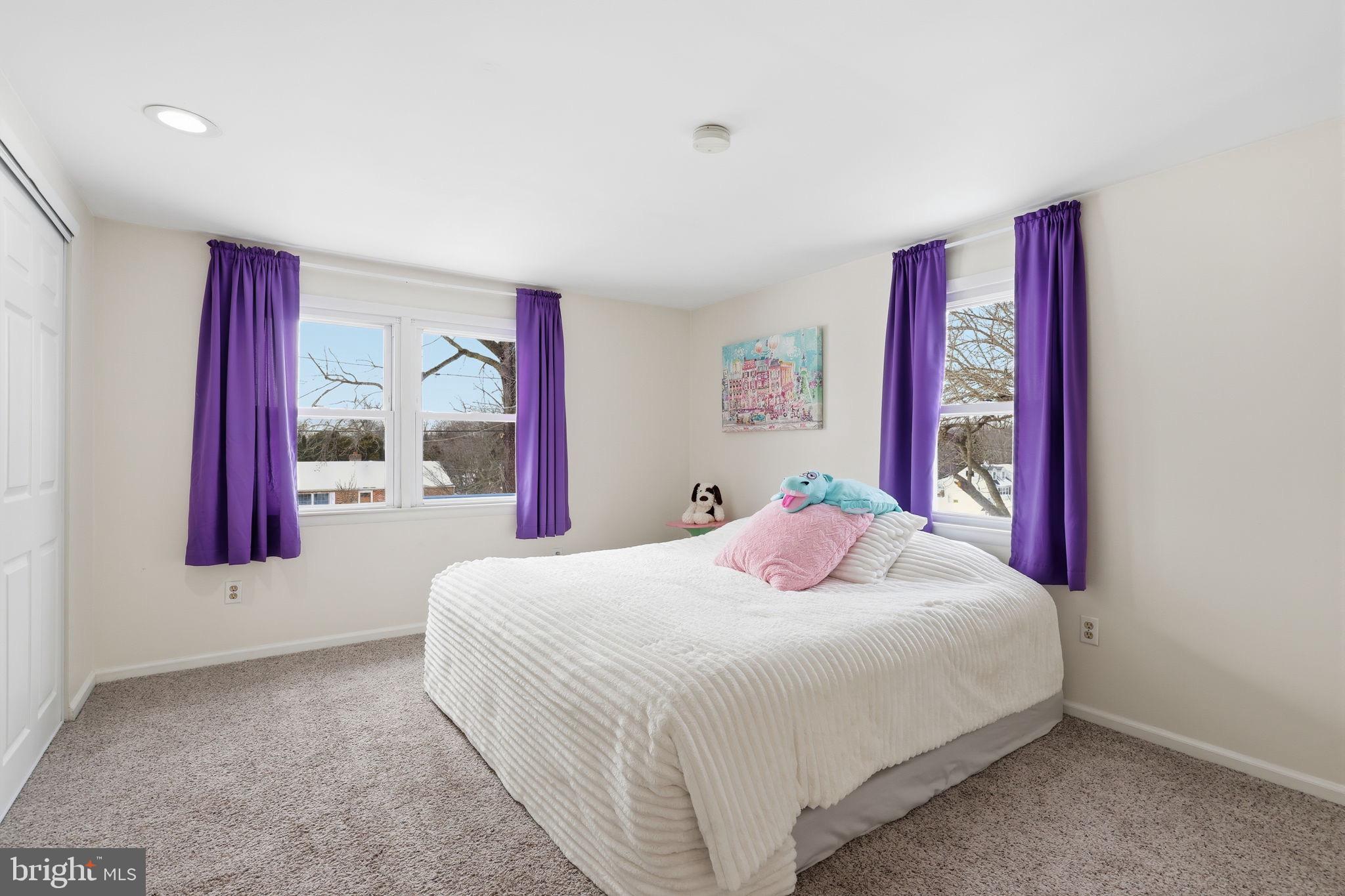 PINE RUN VLY - Residential