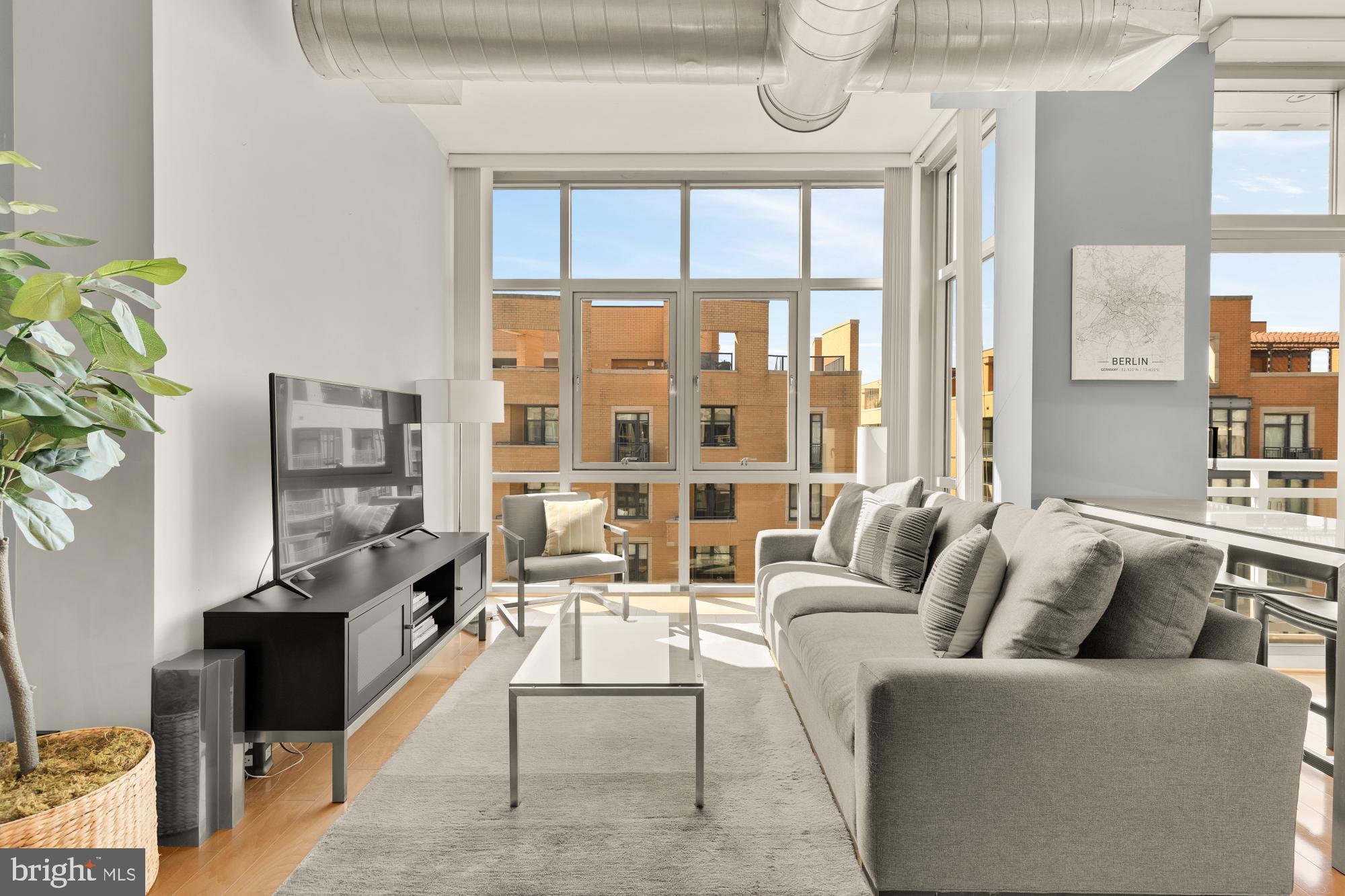 811 4TH STREET NW 1207