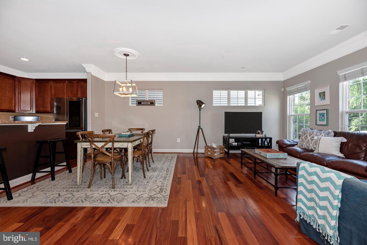 10202 WOOD THRUSH DRIVE