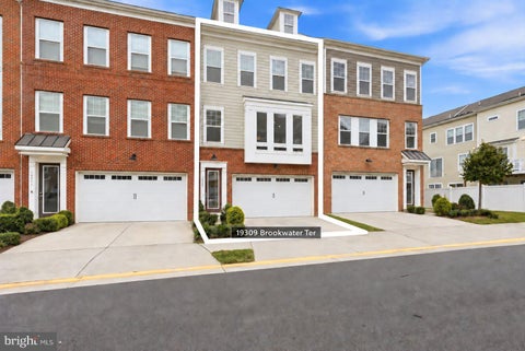 Photo of 19309 Brookwater Terrace, LEESBURG, VA 20175 (MLS # VALO2137350)