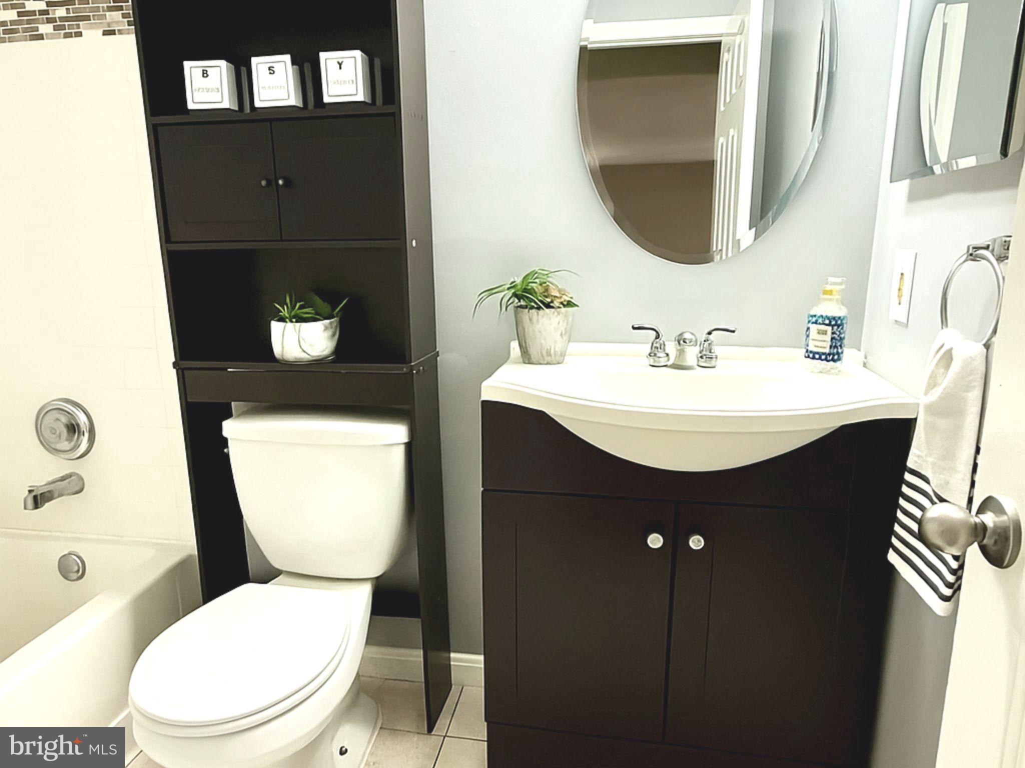 BRISTOL HOUSE - Residential