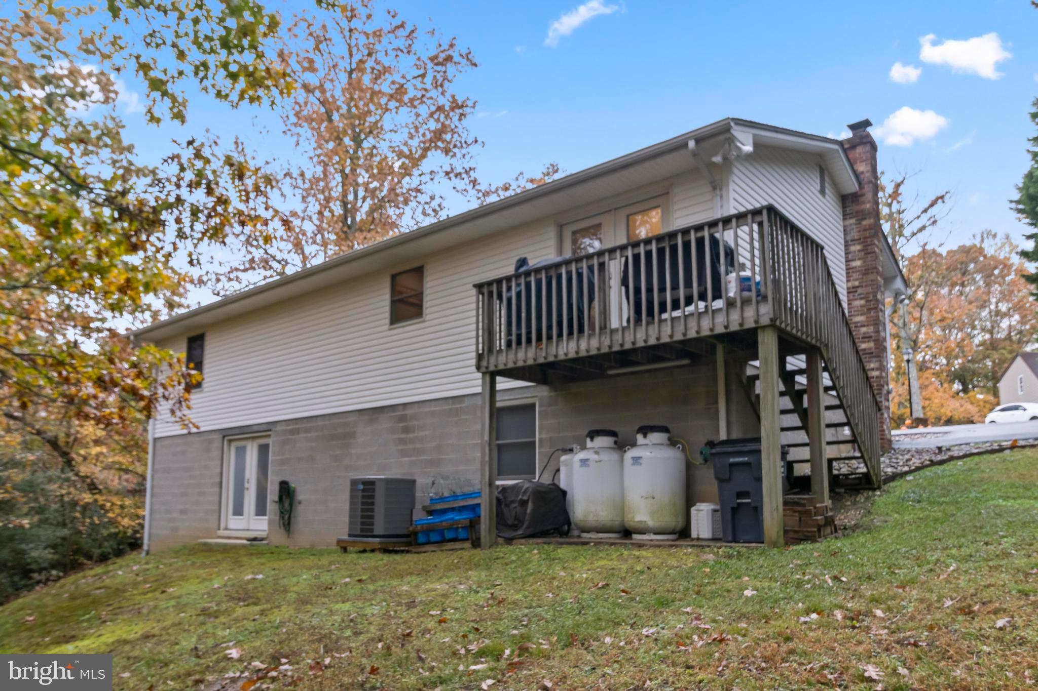 BRETON OAKS - Residential