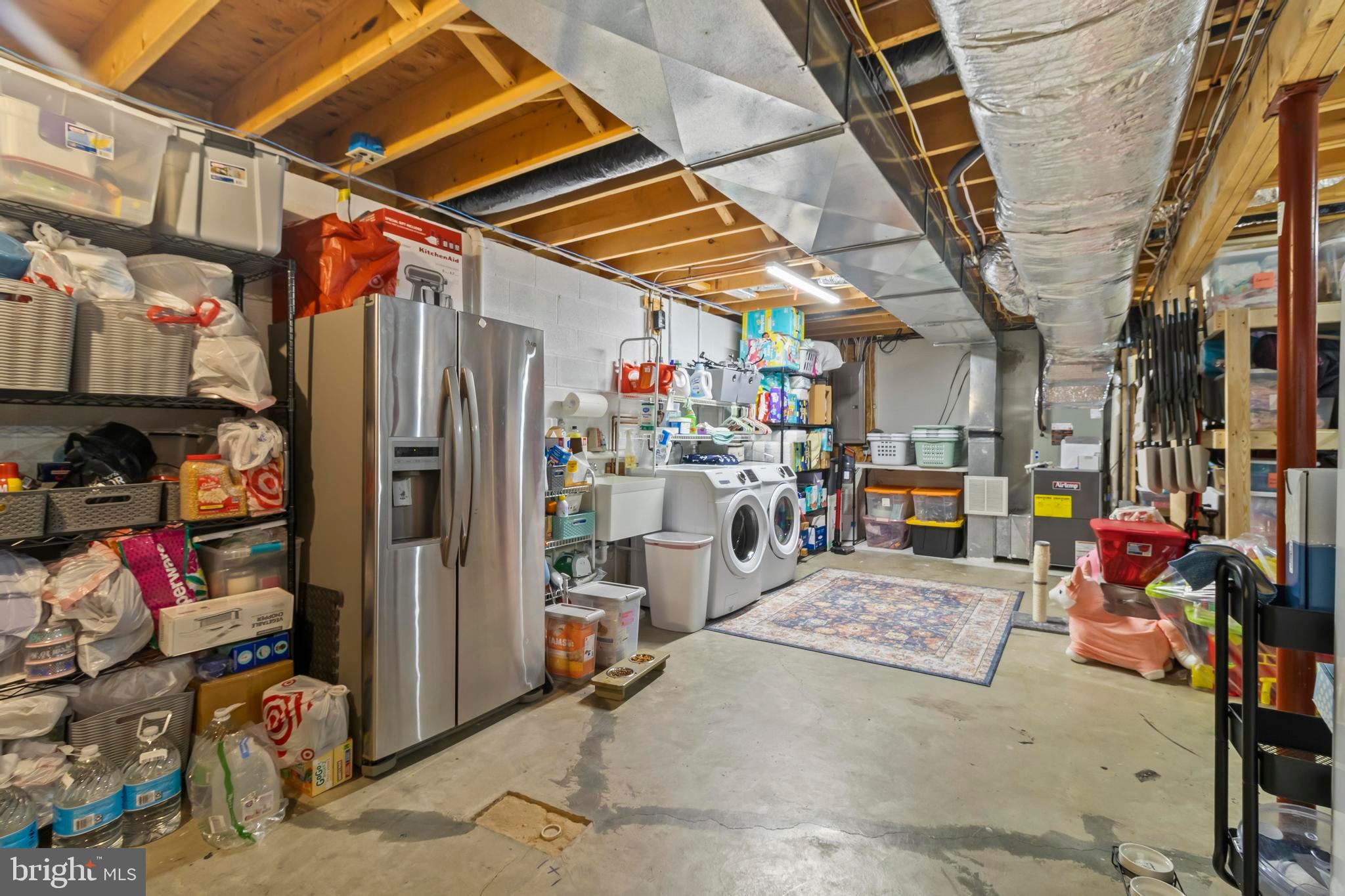 BRETON OAKS - Residential