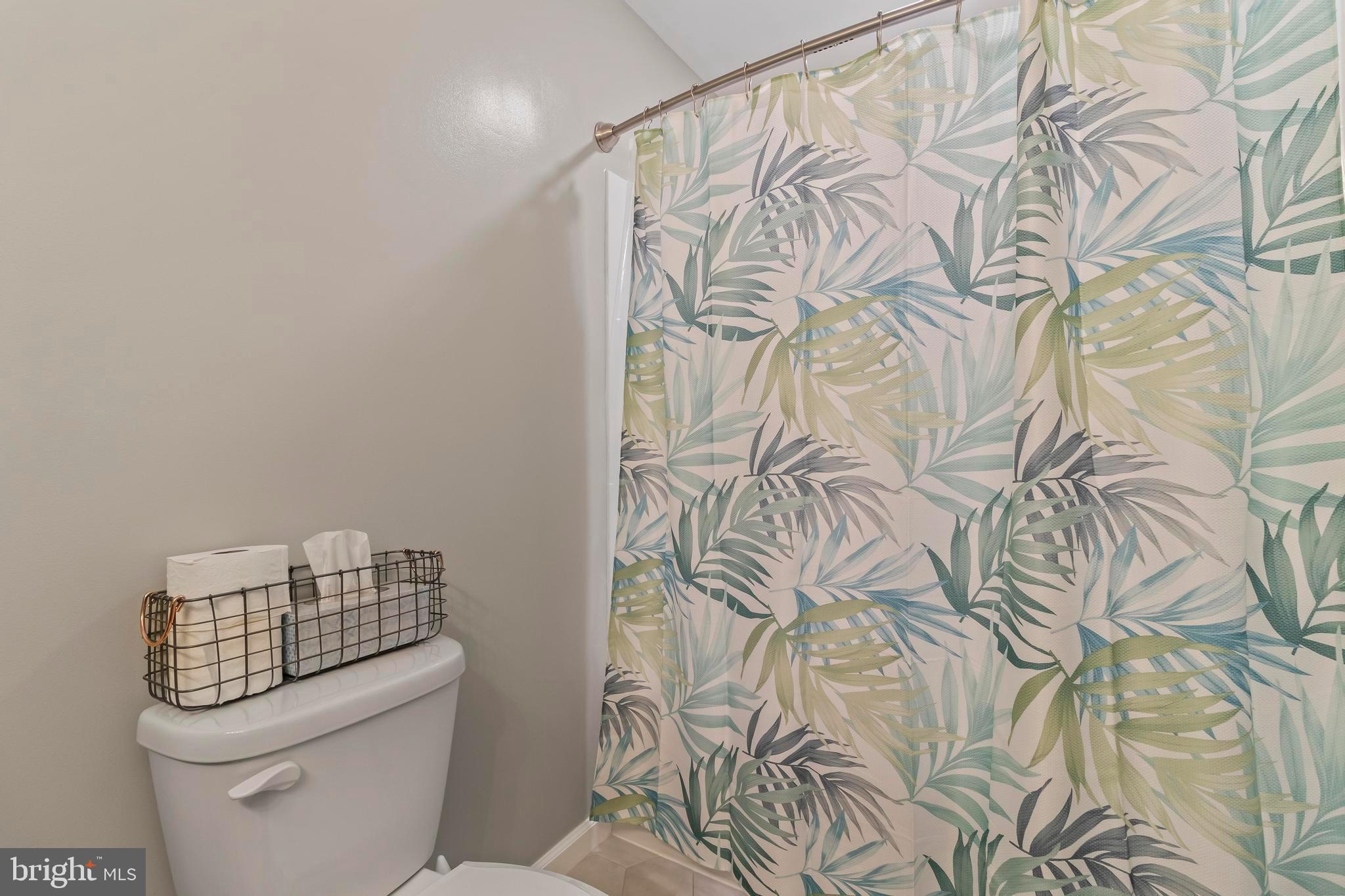 BRETON OAKS - Residential