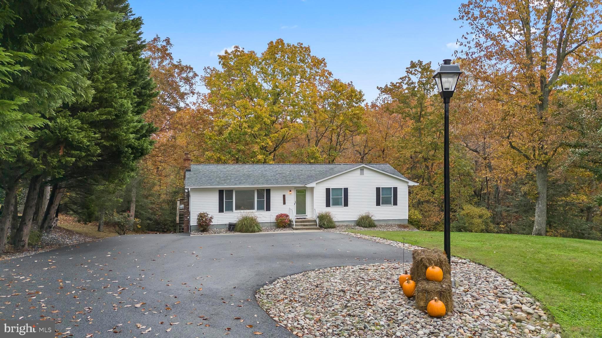 BRETON OAKS - Residential