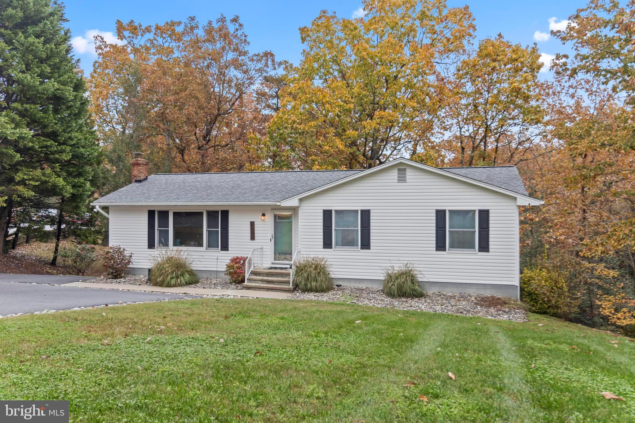 BRETON OAKS - Residential