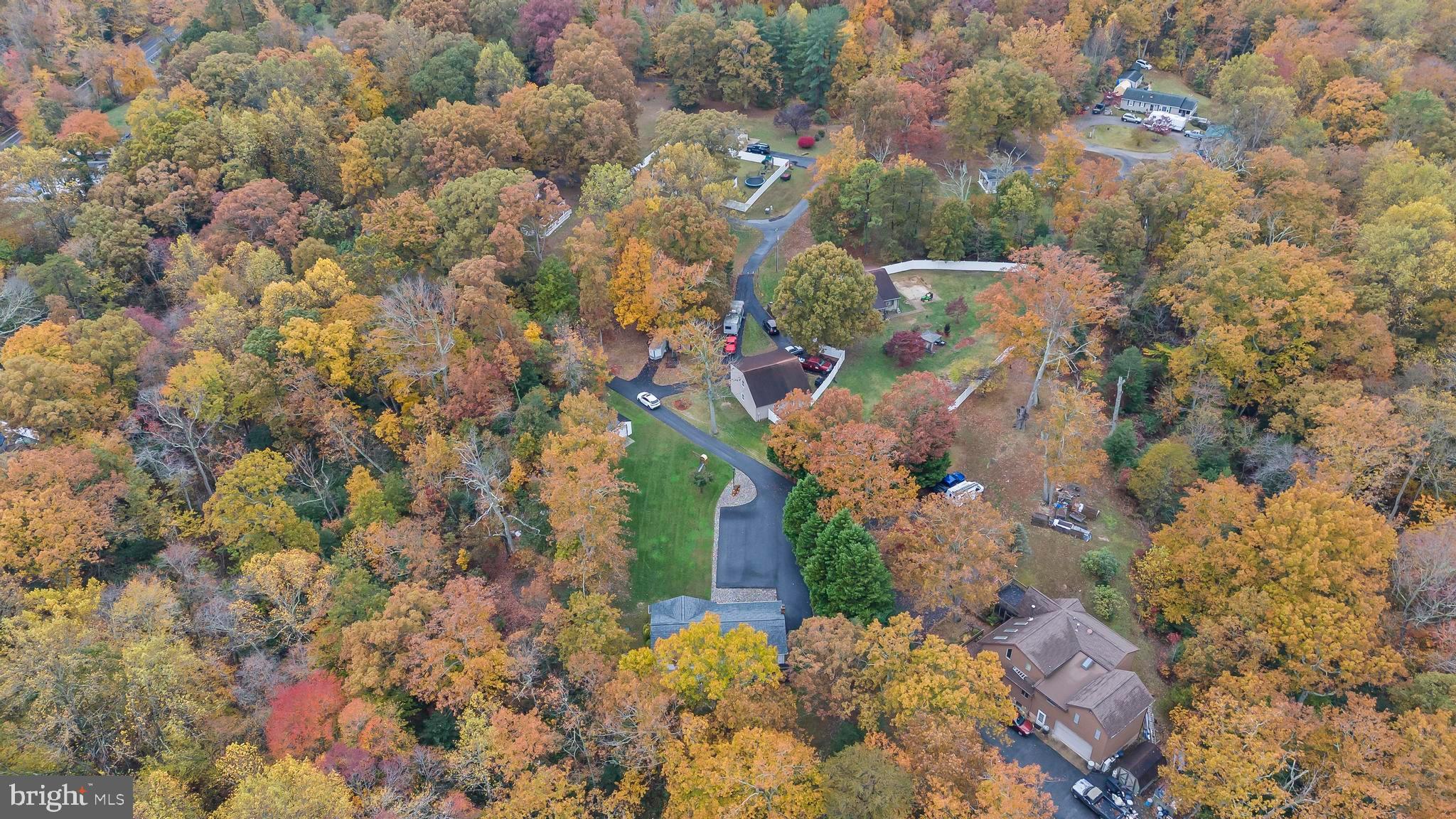 BRETON OAKS - Residential