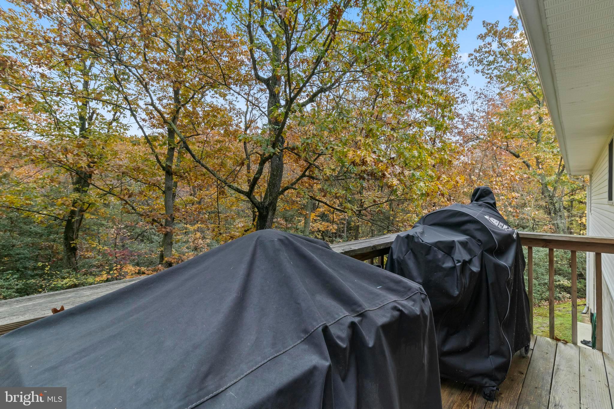 BRETON OAKS - Residential