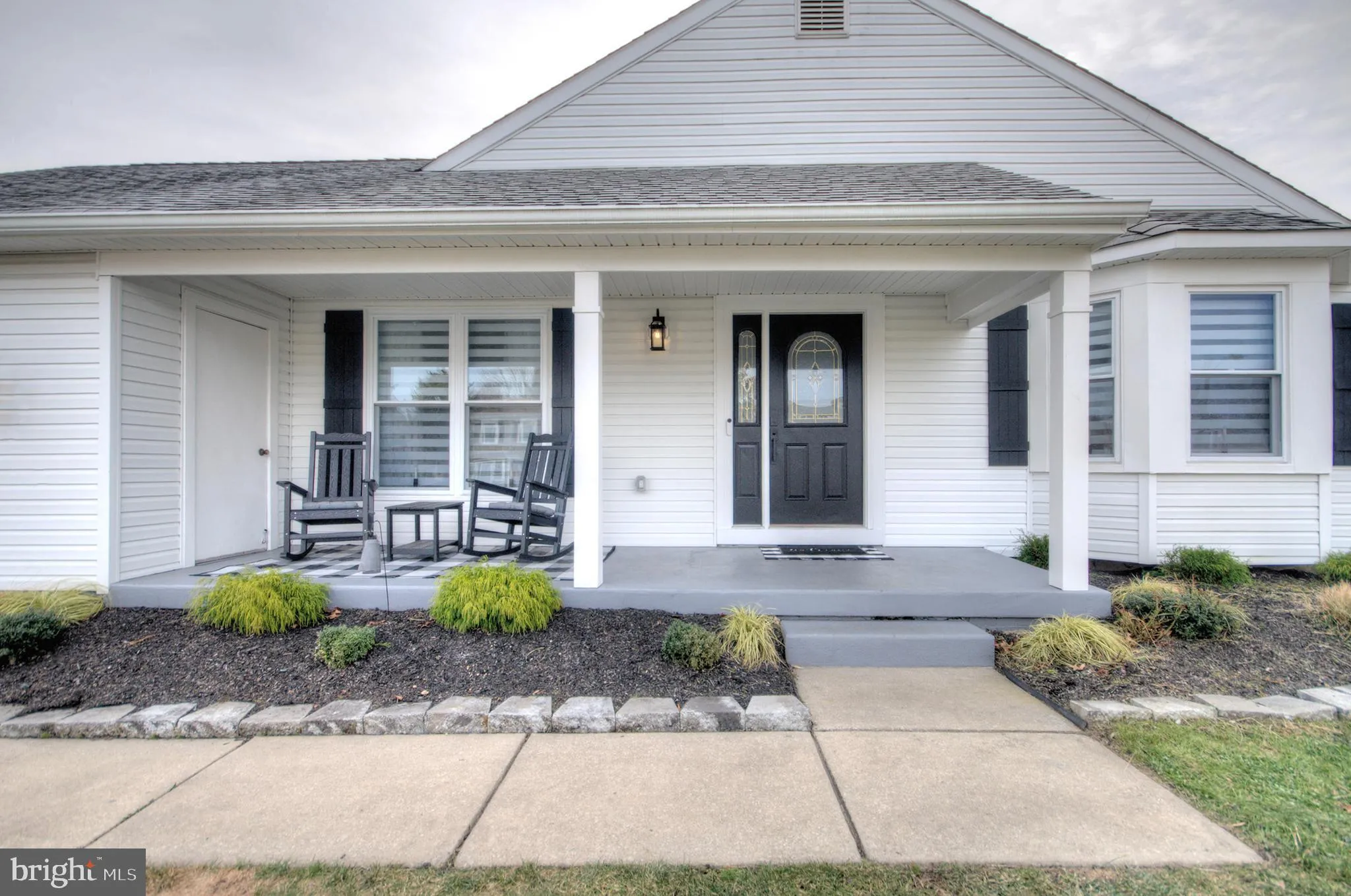 Sewell, New Jersey 08080, United States, 3 Bedrooms Bedrooms, ,2 BathroomsBathrooms,Residential,Active,254173