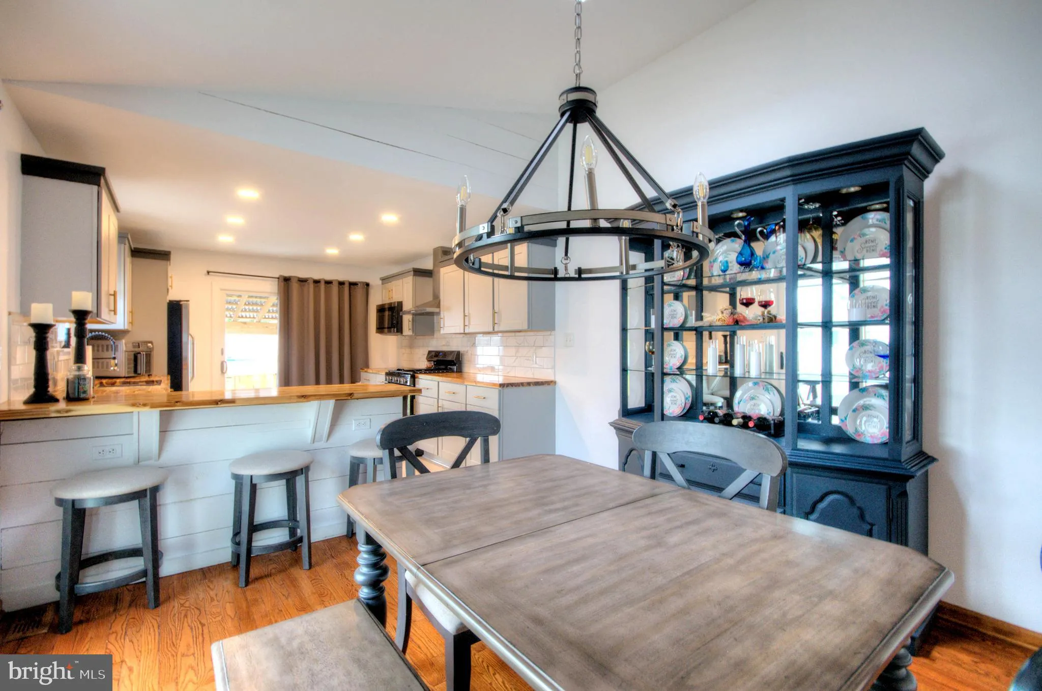 Sewell, New Jersey 08080, United States, 3 Bedrooms Bedrooms, ,2 BathroomsBathrooms,Residential,Active,254173