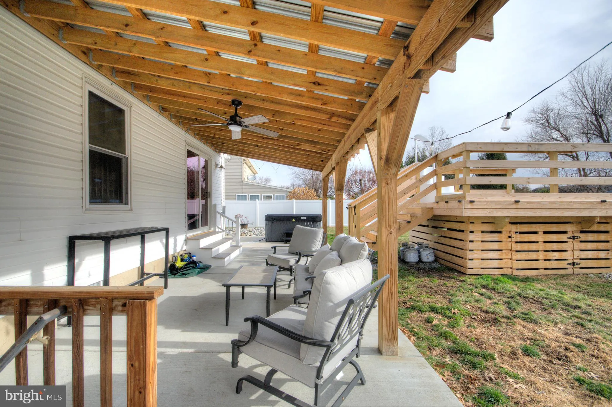 Sewell, New Jersey 08080, United States, 3 Bedrooms Bedrooms, ,2 BathroomsBathrooms,Residential,Active,254173