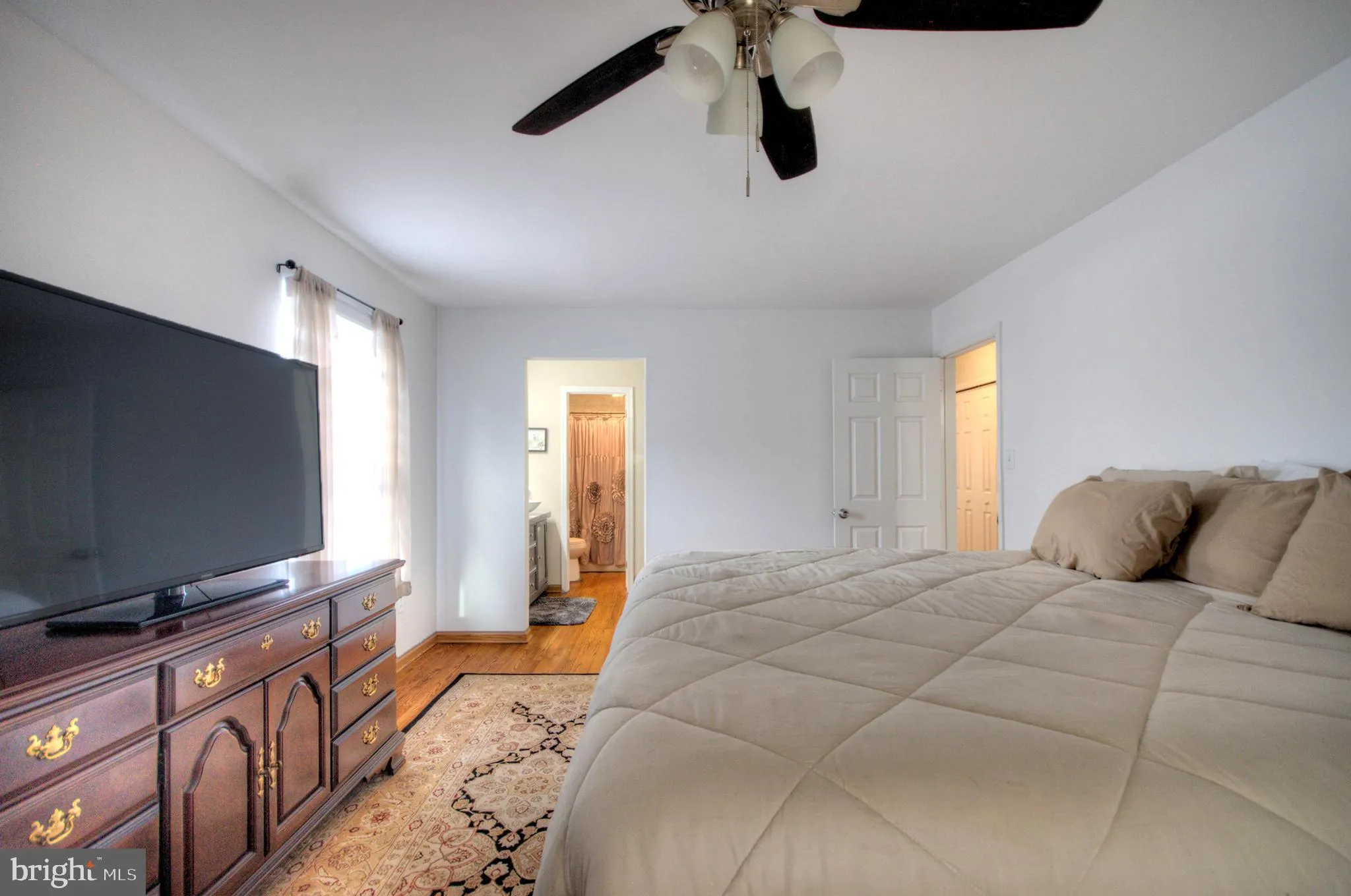 Sewell, New Jersey 08080, United States, 3 Bedrooms Bedrooms, ,2 BathroomsBathrooms,Residential,Active,254173