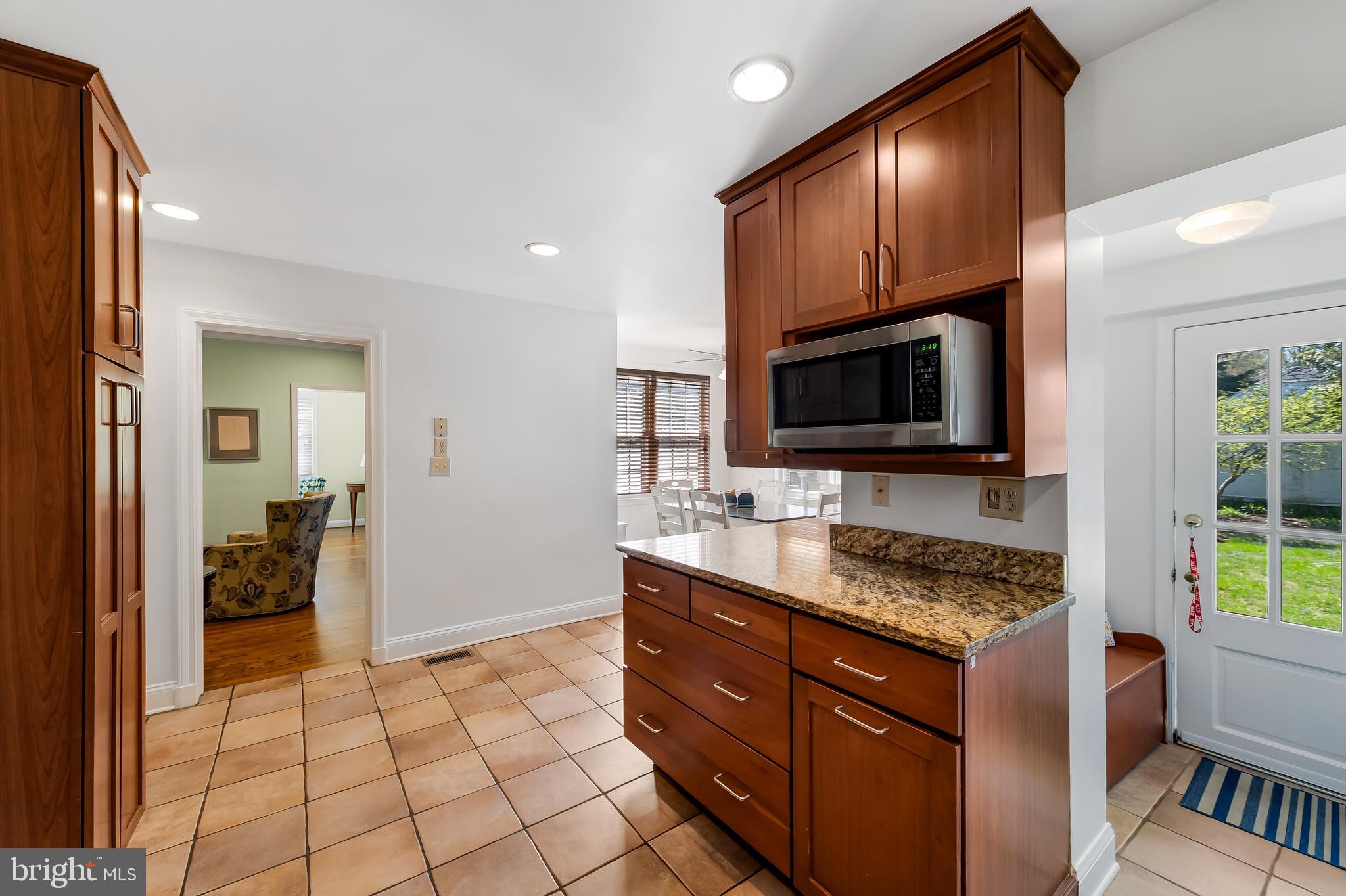 STONELEIGH - Residential