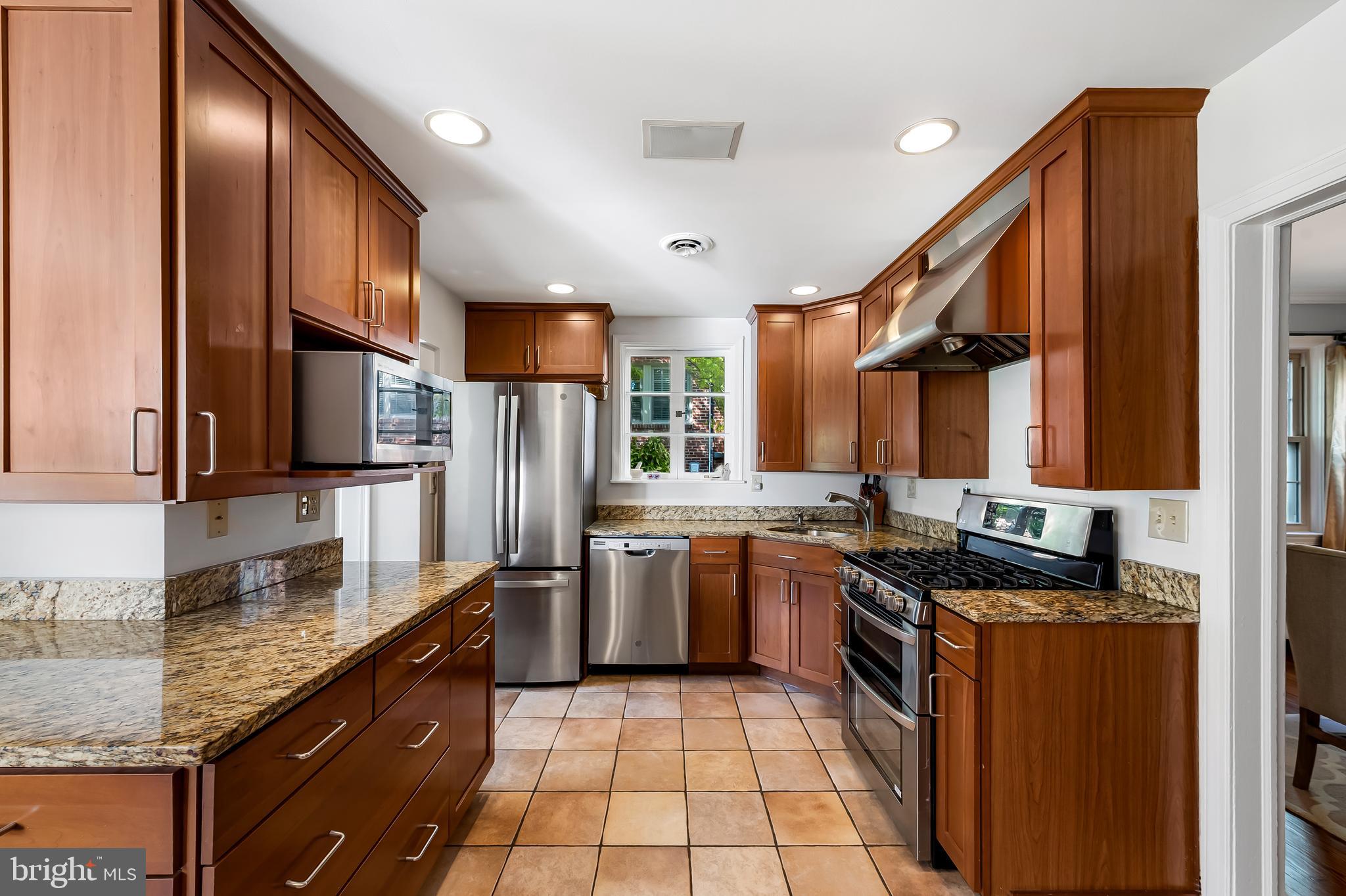 STONELEIGH - Residential