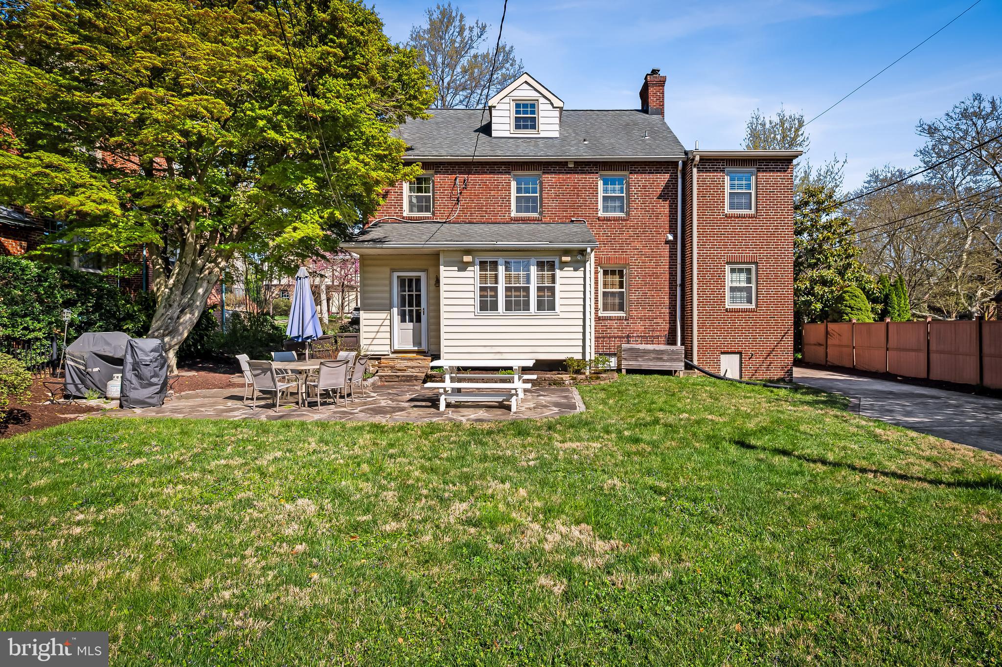 STONELEIGH - Residential