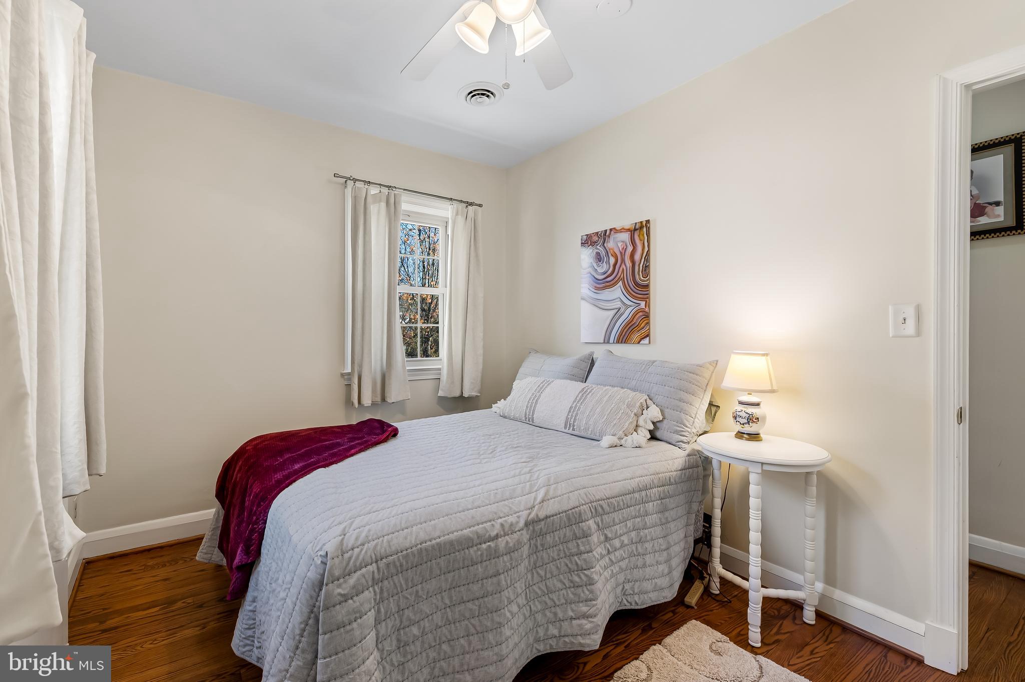 STONELEIGH - Residential