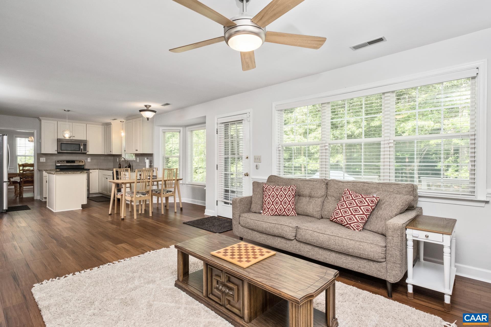 FOREST LAKES SOUTH - Residential