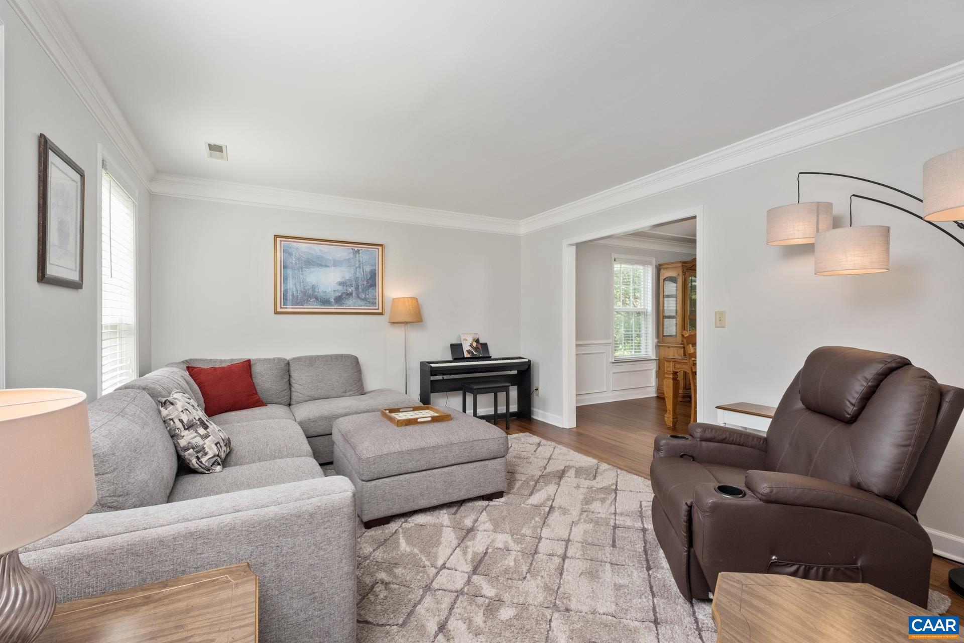 FOREST LAKES SOUTH - Residential