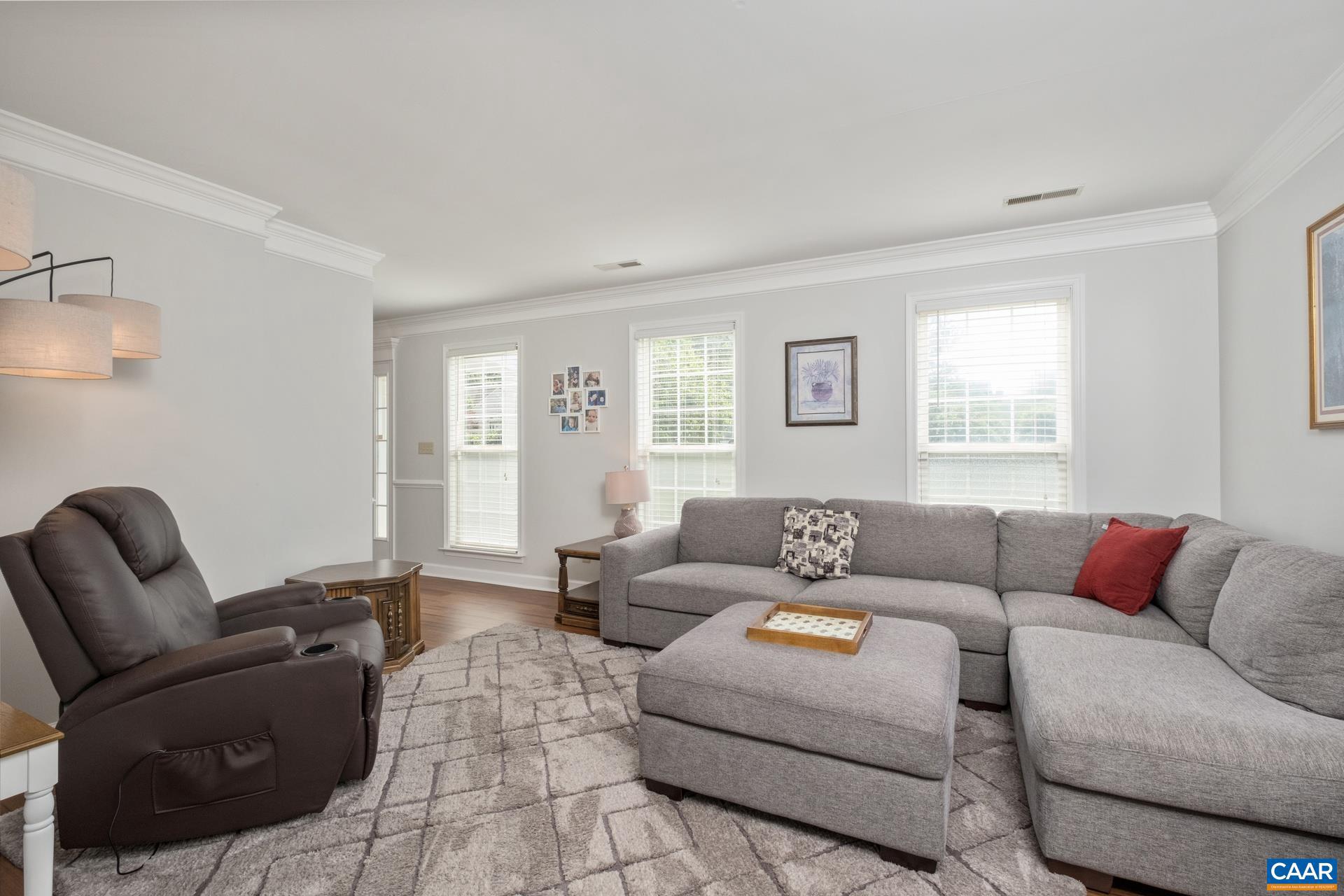 FOREST LAKES SOUTH - Residential