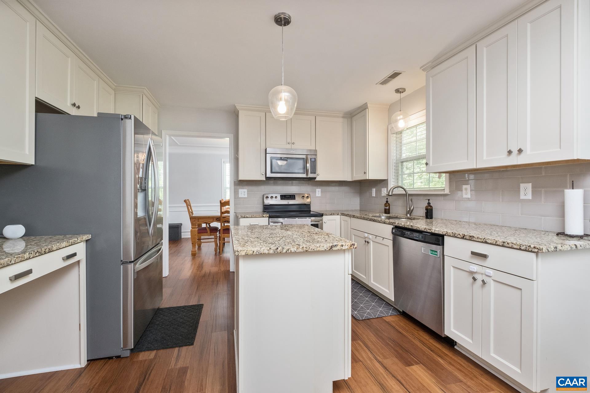 FOREST LAKES SOUTH - Residential