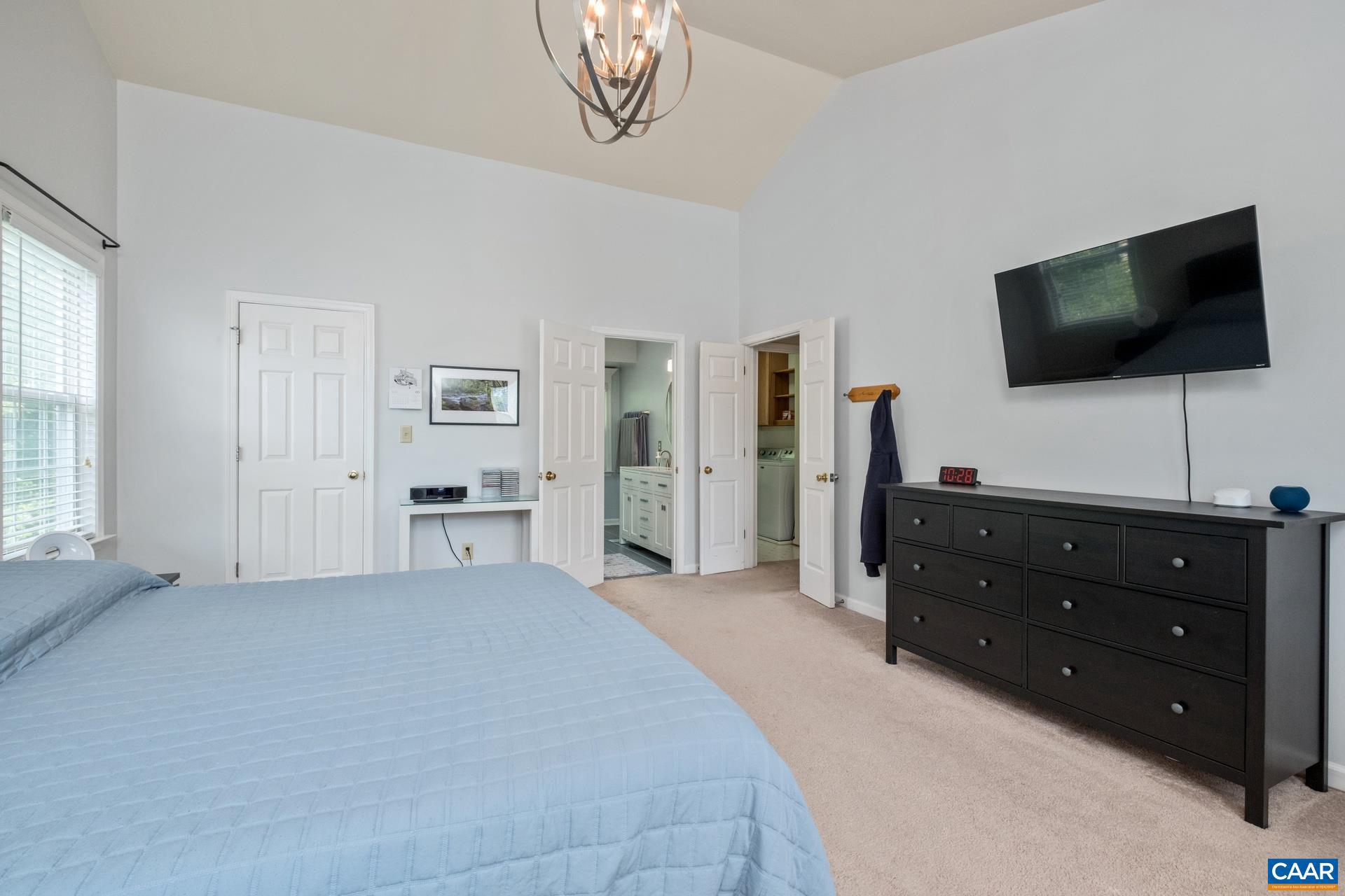 FOREST LAKES SOUTH - Residential