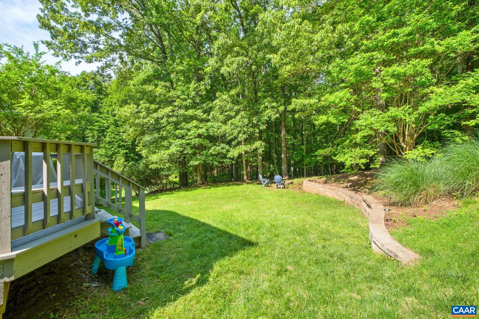 FOREST LAKES SOUTH - Residential