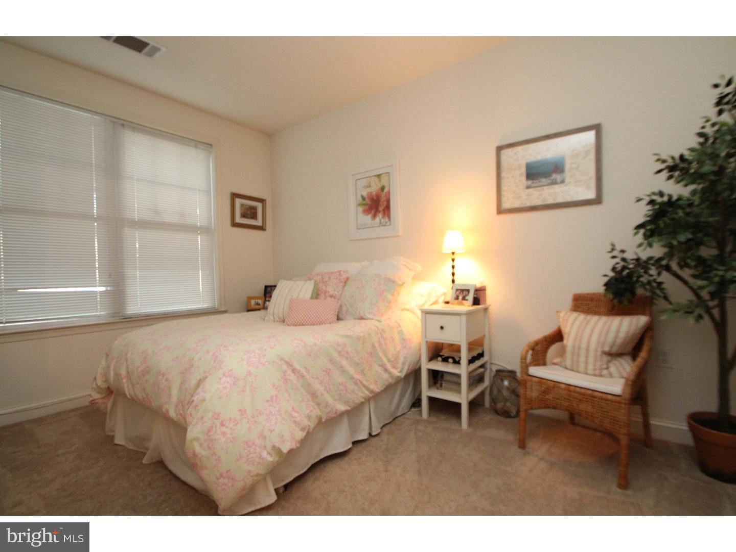 THE GRANDE AT RIVERVIEW - Residential Lease