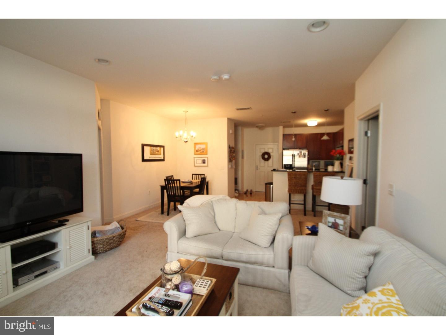 THE GRANDE AT RIVERVIEW - Residential Lease