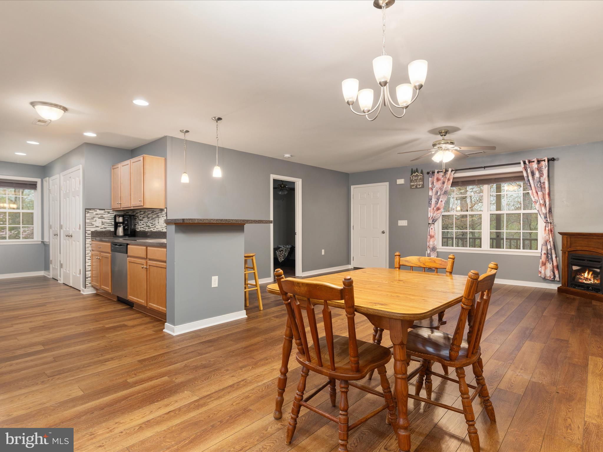121 VALLEY VIEW DRIVE