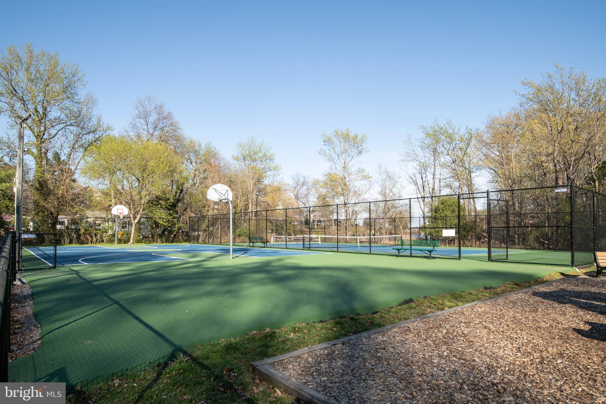 LOCH HAVEN - Residential