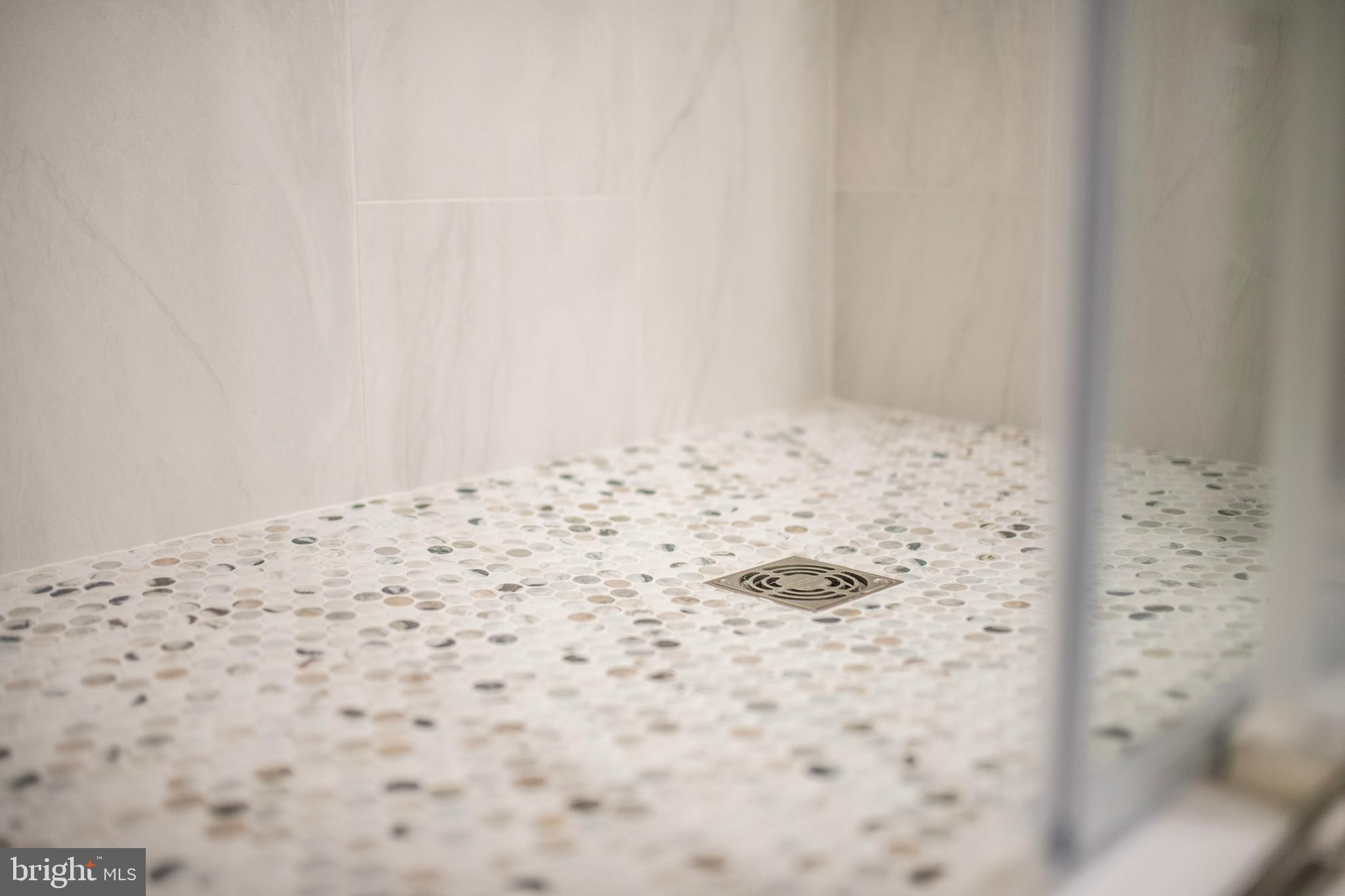 LOCH HAVEN - Residential