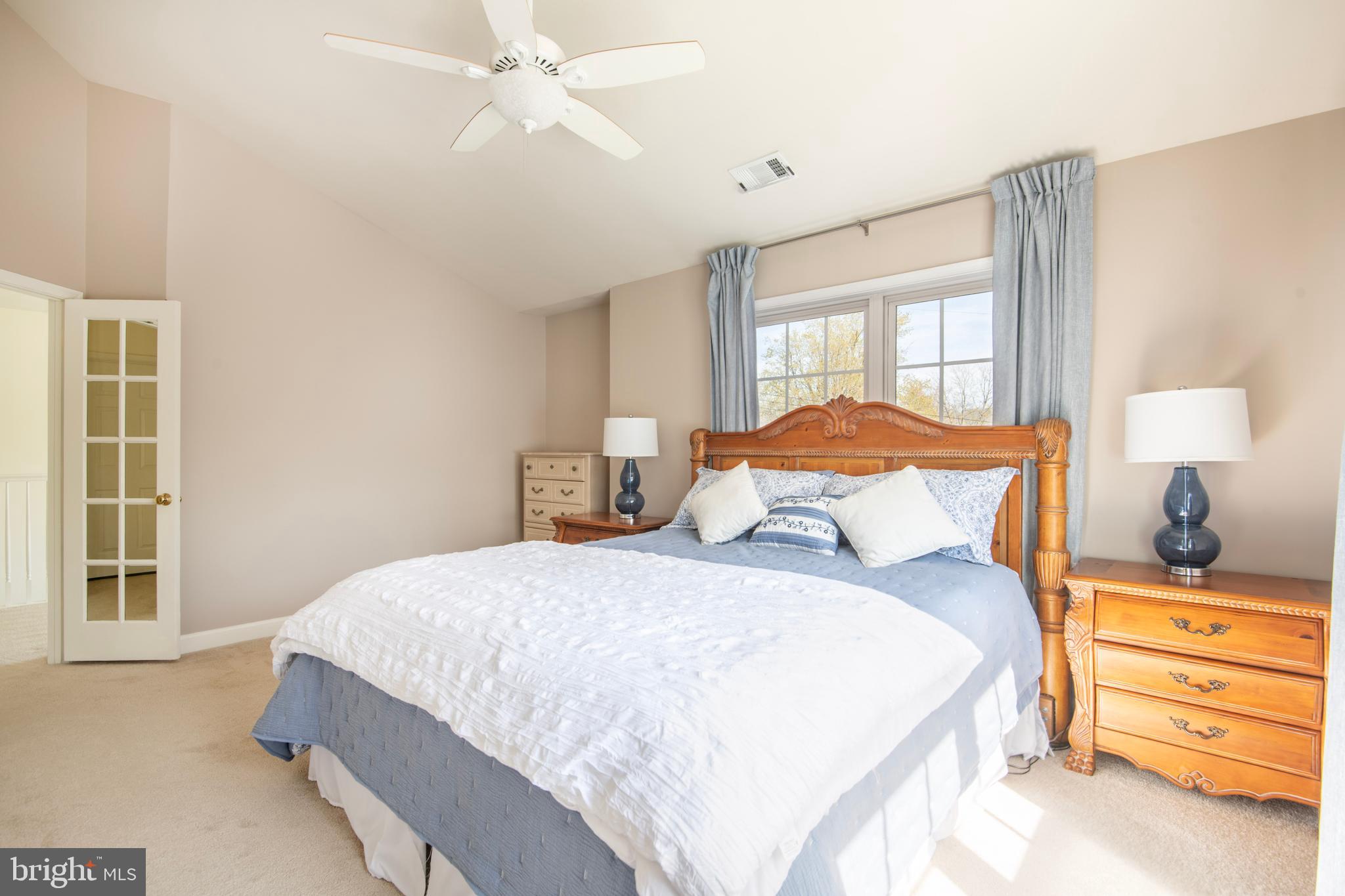 LOCH HAVEN - Residential