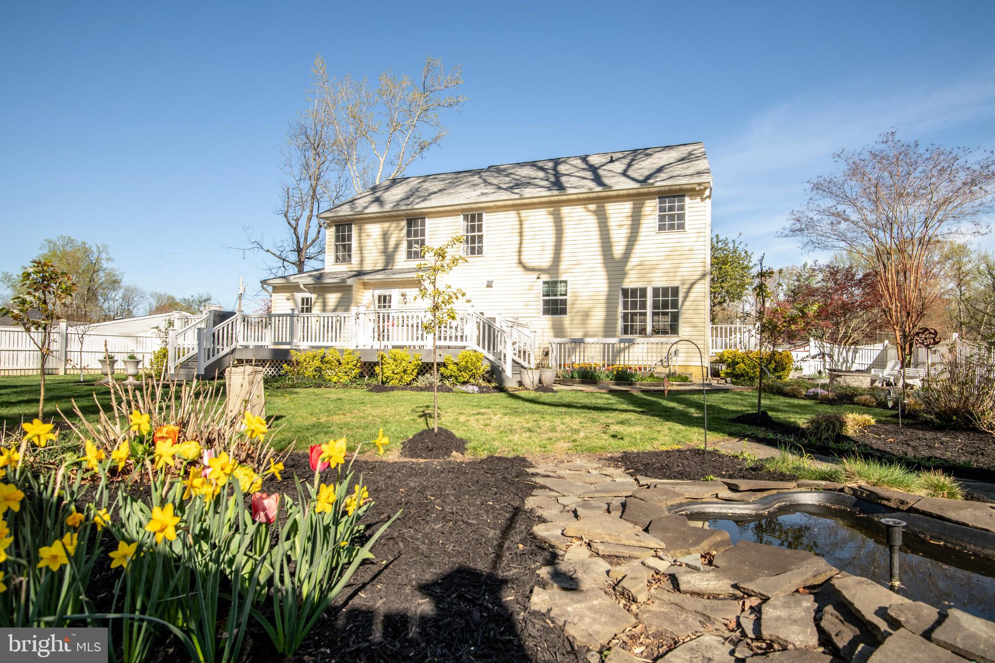 LOCH HAVEN - Residential